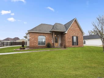 7135 Rue Grand Pre, Addis, LA, 70710