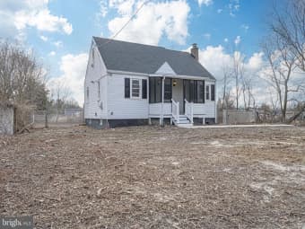 303 East Flower Street, Buena, NJ, 08326