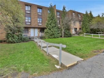 24/408 Carpenter Avenue, Newburgh, NY, 12550