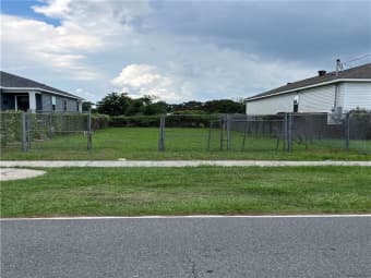 2218 Huey P Long Avenue, Gretna, LA, 70053