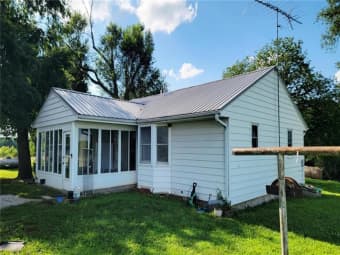 23477 East 1100 Road, Pleasanton, KS, 66075
