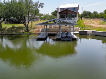 208 East Lakeshore Drive, Sunrise Beach Village, TX, 78643