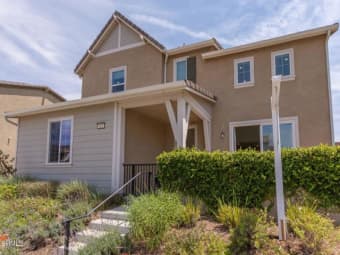 451 Olinda Way, Santa Paula, CA, 93060