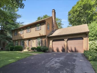 11 Paper Chase Drive, Farmington, CT, 06032