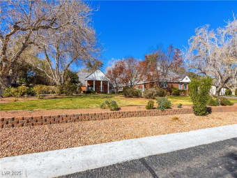 7229 Mira Vista St, Paradise, NV, 89120