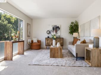 206/3877 Howe Street, Oakland, CA, 94611