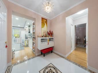 2B/140 84th Drive, New York, NY, 11435