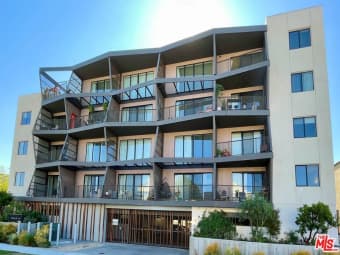 11830 Courtleigh Dr, Los Angeles, CA, 90066