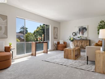 206/3877 Howe Street, Oakland, CA, 94611