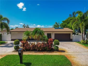 8801 NW 5th St, Pembroke Pines, FL, 33024