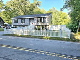 457 Granite St, Worcester, MA, 01607