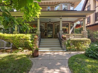 880 Fairmount Avenue, St. Paul, MN, 55105