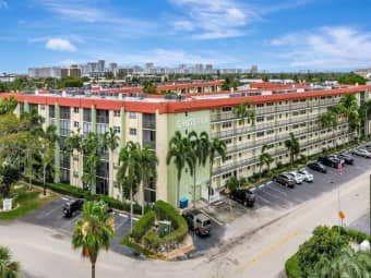 210C/5300 Northeast 24th Terrace, Fort Lauderdale, FL, 33308