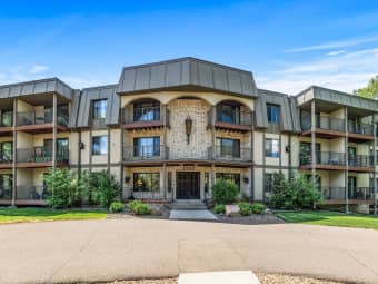 320/2200 Nevada Avenue South, St. Louis Park, MN, 55426