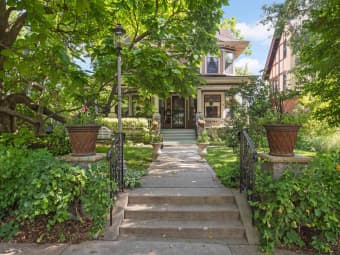 880 Fairmount Avenue, St. Paul, MN, 55105