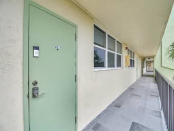 210C/5300 Northeast 24th Terrace, Fort Lauderdale, FL, 33308