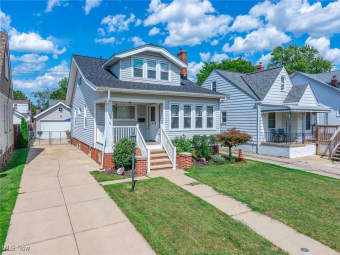 7706 Renwood Drive, Parma, OH, 44129