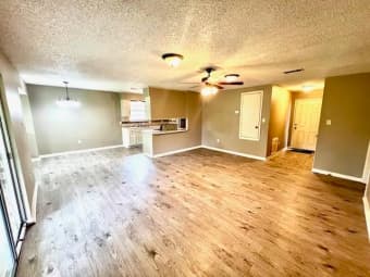 13932 Rampart Court, Village St. George, LA, 70810