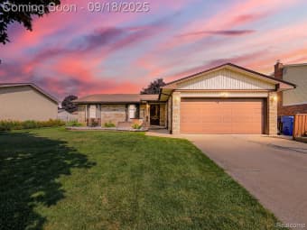 29202 Nottingham Circle West, Warren, MI, 48092