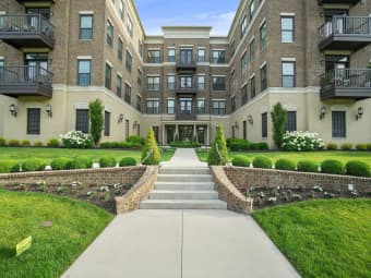 208/1670 E Broad St, Columbus, OH, 43203