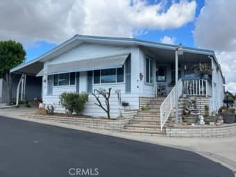 195/24701 Raymond Way, Lake Forest, CA, 92630