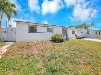 7950 Northwest 174th Terrace, Palm Springs North, FL, 33015
