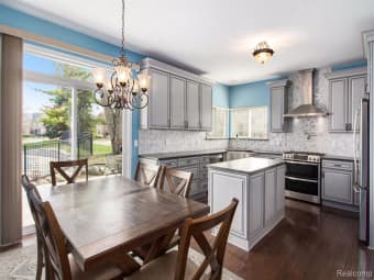 1348 Cartwright Lane, South Lyon, MI, 48178