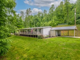 233 Bearskin Hollow, Morehead, KY, 40351