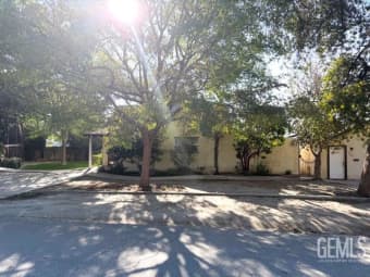 405 Balsam Avenue, Bakersfield, CA, 93305