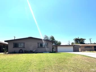 6819 Azalea Avenue, Bakersfield, CA, 93306