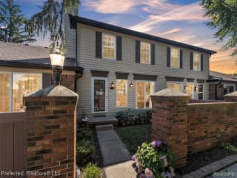 725 Eastwind Dr, Wayne County, MI, 48188