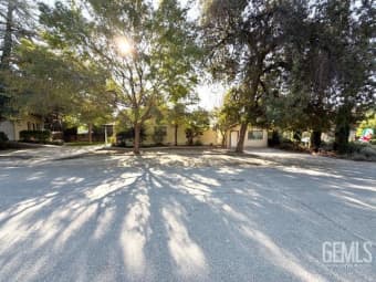 405 Balsam Avenue, Bakersfield, CA, 93305