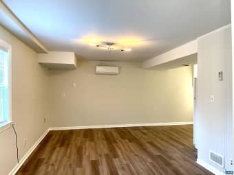 B/1640 Center Avenue, Charlottesville, VA, 22903