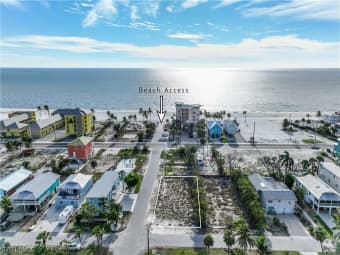 189 Dakota Ave, Fort Myers Beach, FL, 33931