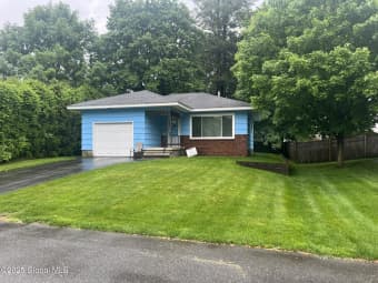 9 Potter Street, Glens Falls, NY, 12801