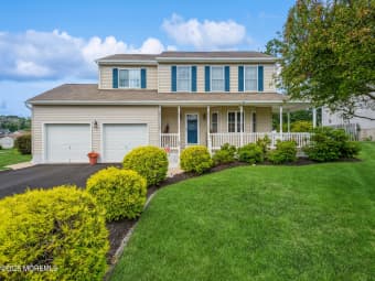 12 Aarons Way, Ocean County, NJ, 08723