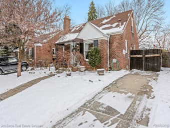 318 N Wilson Ave, Royal Oak, MI, 48067