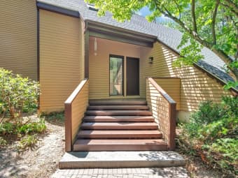 95 Ann Lee Road, Worcester County, MA, 01451