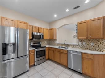 10033 Salina St, Fort Myers, FL, 33905