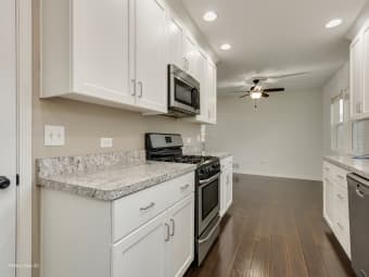 385 W Oak St, Coal City, IL, 60416