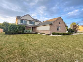 649 Falcon Dr, Dundee, MI, 48131