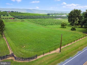 2 Arden Nollville Road, Martinsburg, WV, 25403