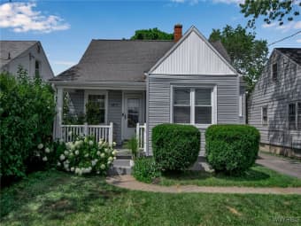 1871 Eggert Road, Eggertsville, NY, 14226