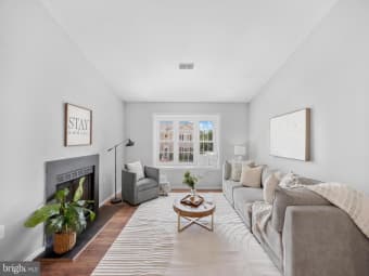 D/7826 Harrowgate Circle, West Springfield, VA, 22152