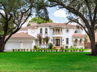5318 Holly Street, Bellaire, TX, 77401