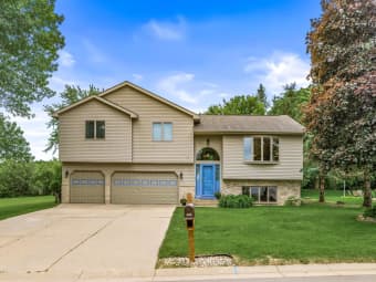 1201 Maplewood Drive, Delano, MN, 55328