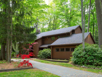 1220 Oak Hampton Street, Holland, MI, 49424
