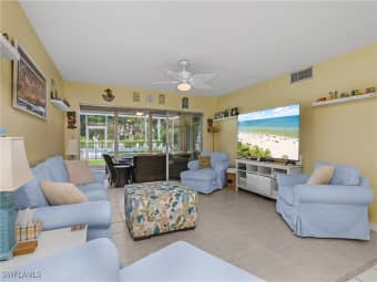 C1/215 Cypress Way East, Naples, FL, 34110