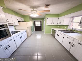 22 Laurel Dr, Valley, AL, 36854