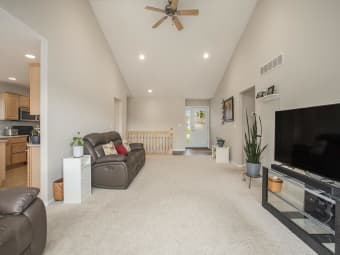 13042 Indigo Ct, Holland, MI, 49424